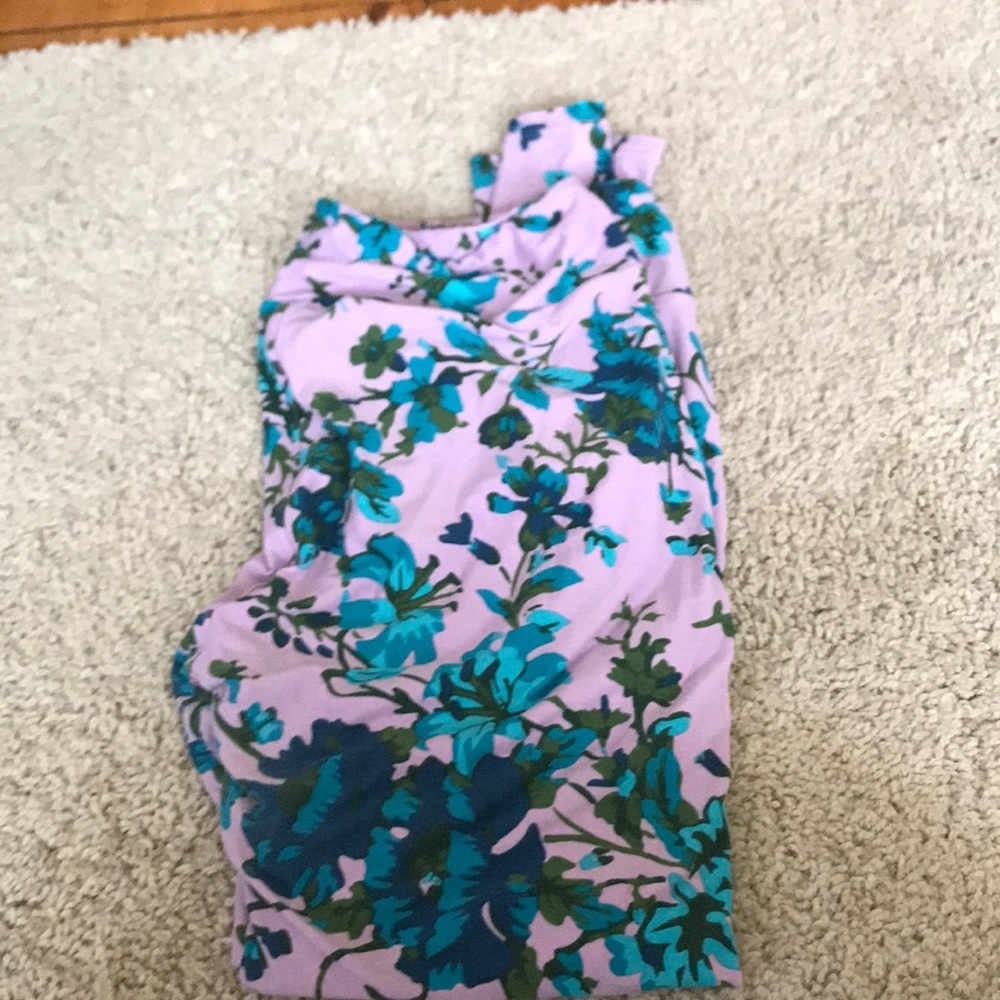 Tc lularoe leggings
